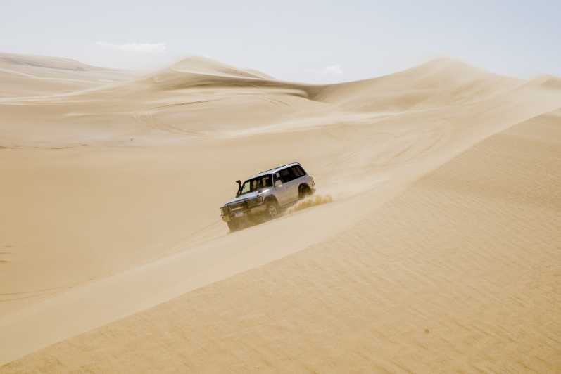 Kahire&den: Sandboarding ve Camel Ride ile 4x4 Çöl Safarisi